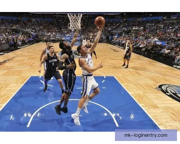 队友助攻风车扣篮得9分 未来我要更炫酷的扣篮来引领风潮